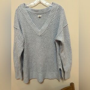 Aerie Baby Blue Open Knit V-Neck Sweater Size M